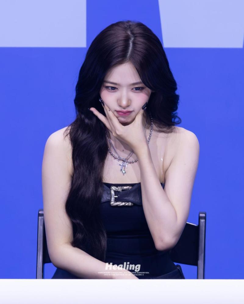 아이브 안유진 컴백 쇼케이스