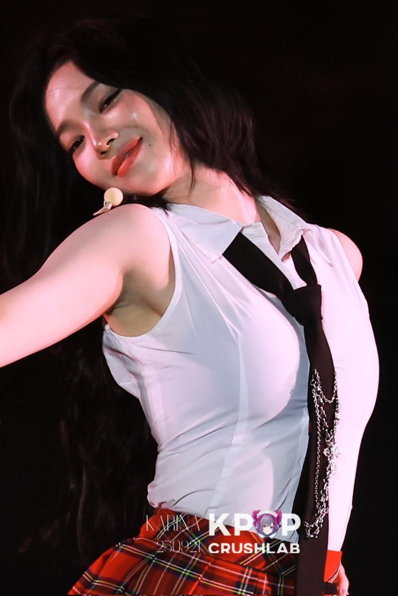 에스파 카리나