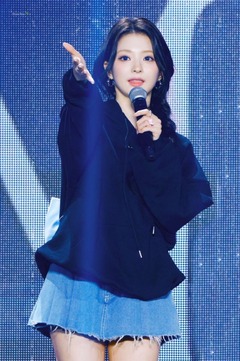 프로미스나인 이나경