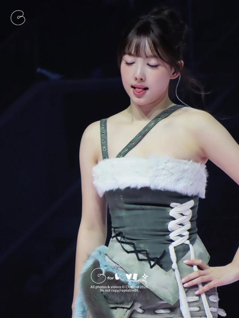 TWICE (트와이스) 나연