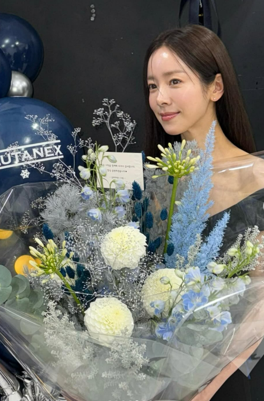 한지민 뭘 해도 이쁨