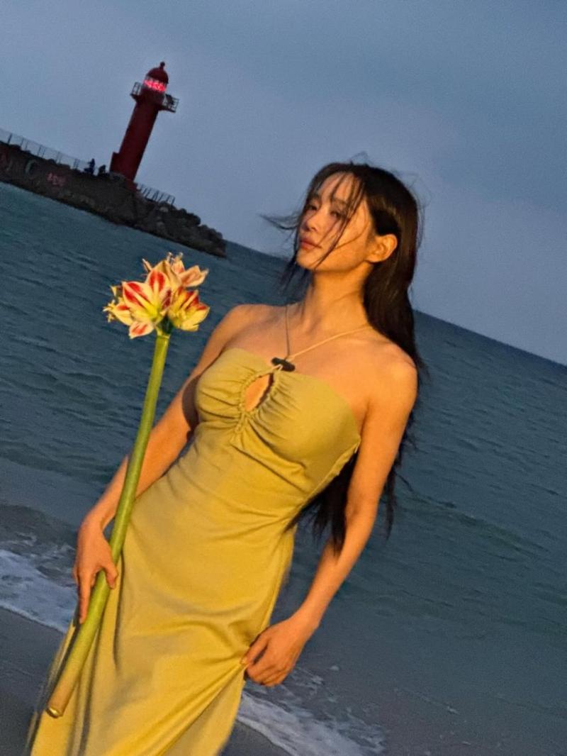 김세정 SNS