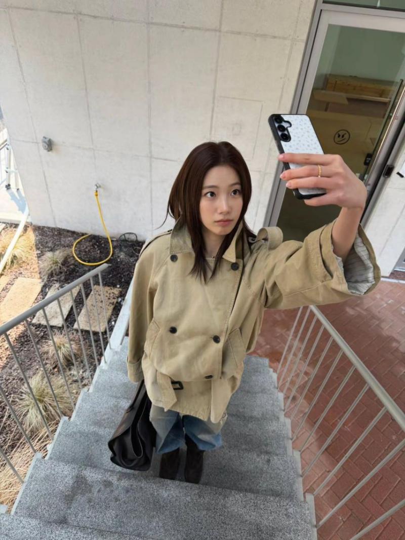르세라핌 카즈하,홍은채