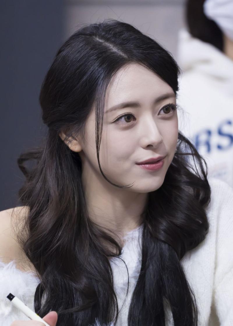 있지 유나