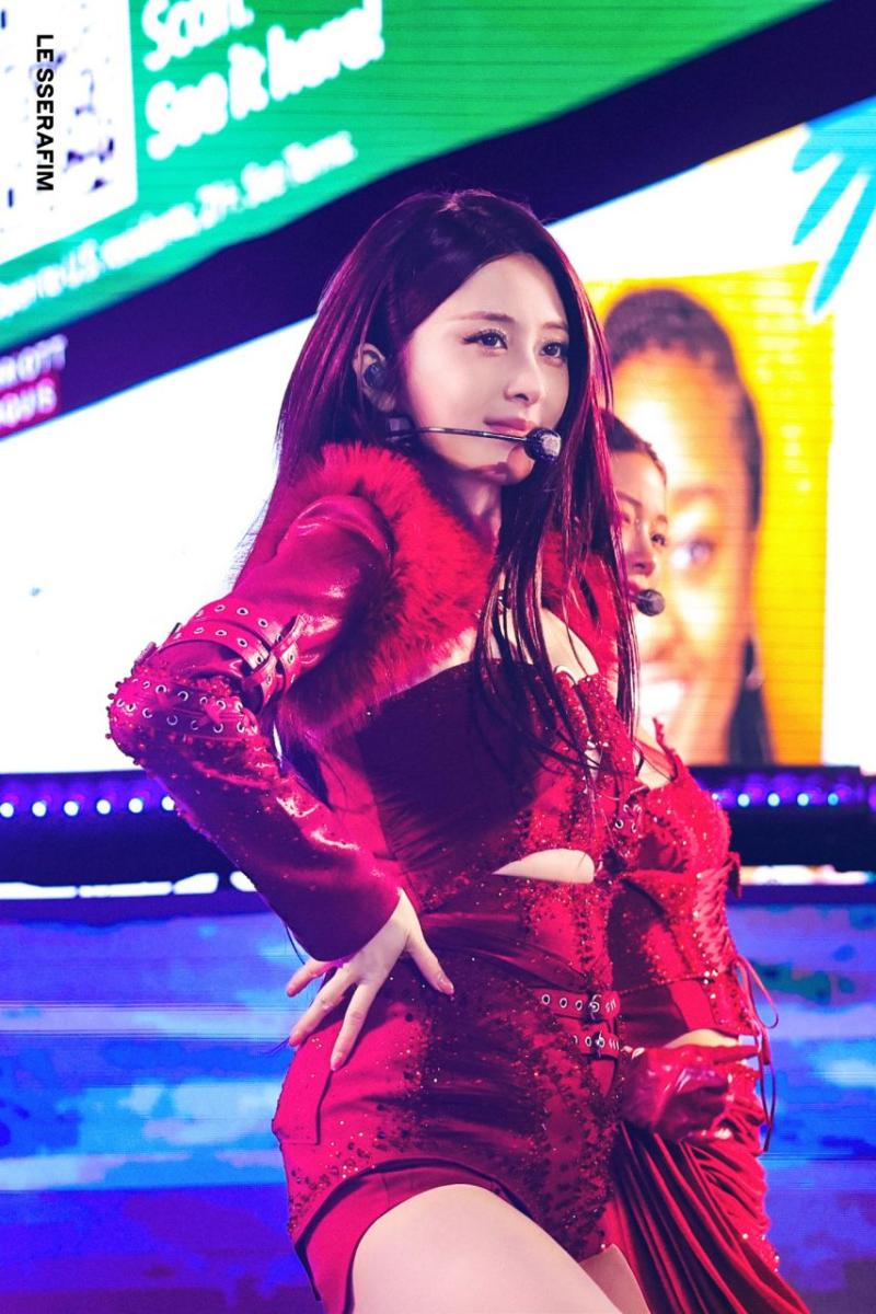 르세라핌 허윤진