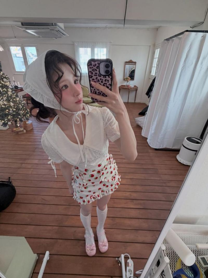 희진 ARTMS아르테미스 인별