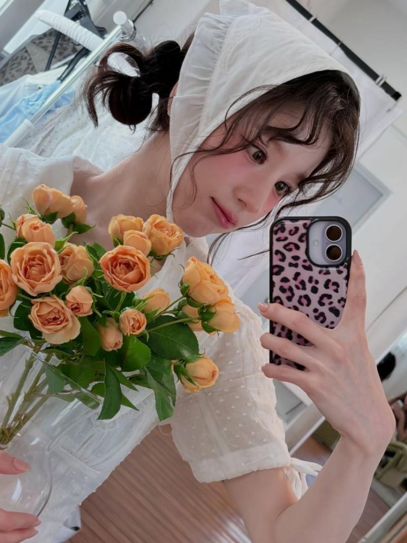 희진 ARTMS아르테미스 인별