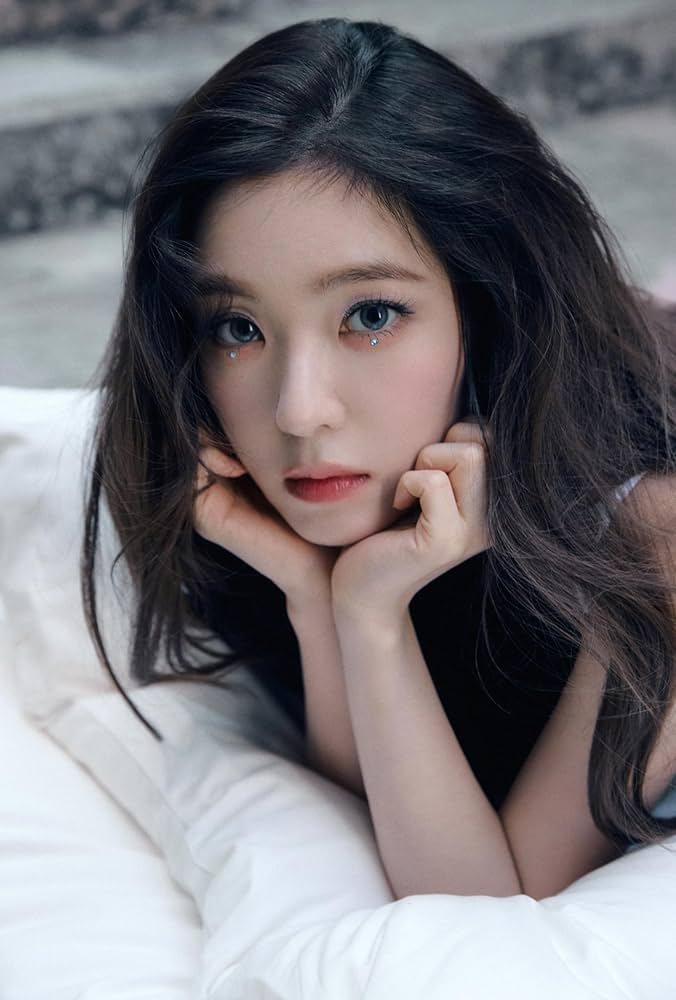 단독] 레드벨벳 아이린, 3월 말 '첫 정규 앨범' 발매…1년 4개월 만 솔로 컴백