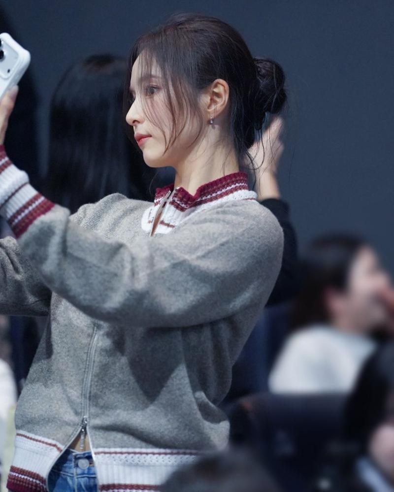 신세경 휴민트 무대인사4