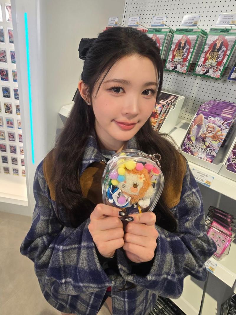 하츠투하츠 에이나, 이안, 할명수 박명수
