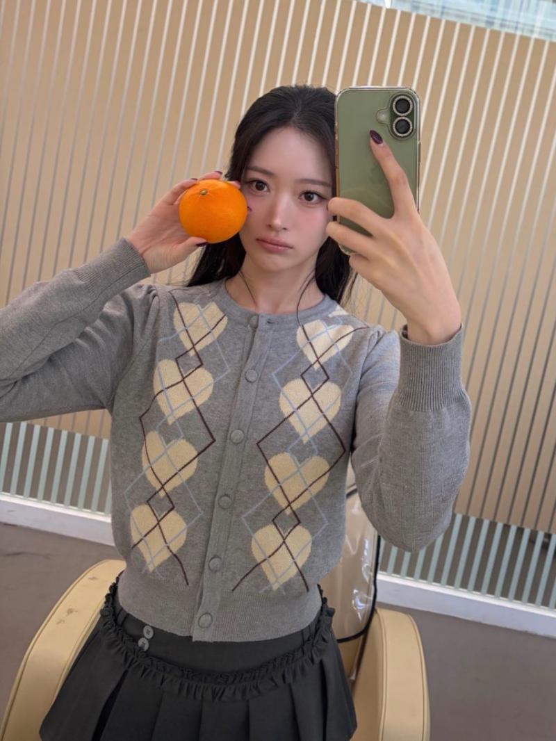 하이키 휘서, 리이나, 서이, 옐