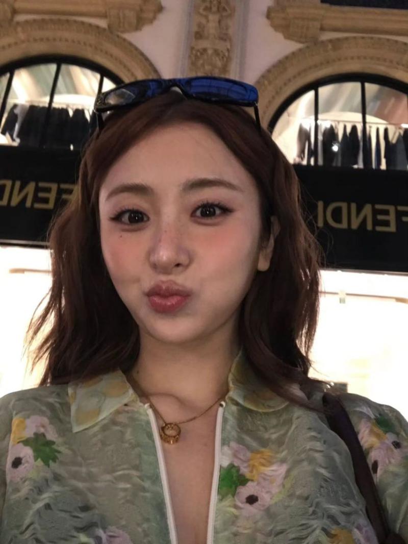 르세라핌 허윤진,홍은채