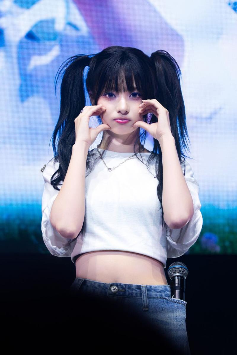프로미스나인 이나경