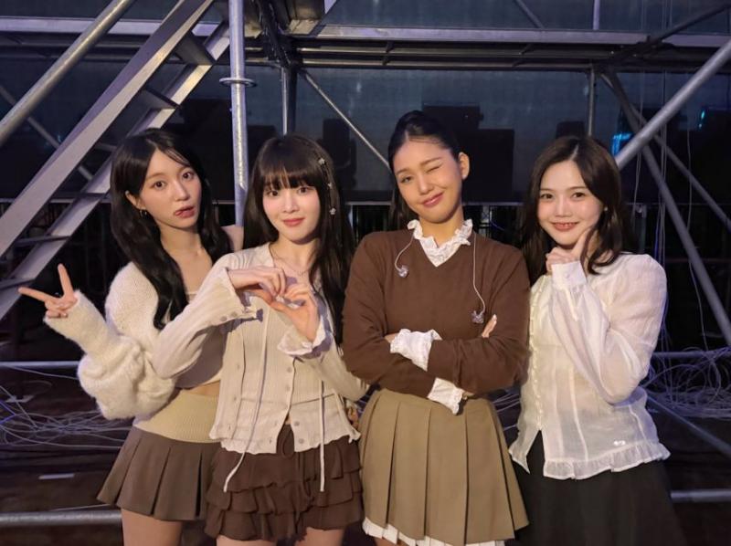 유빈 승희 미미 효정 오마이걸