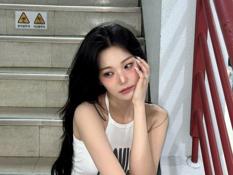 프로미스나인 백지헌