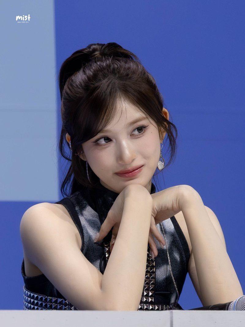 IVE (아이브) 이서