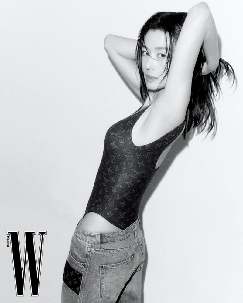 전지현 W KOREA