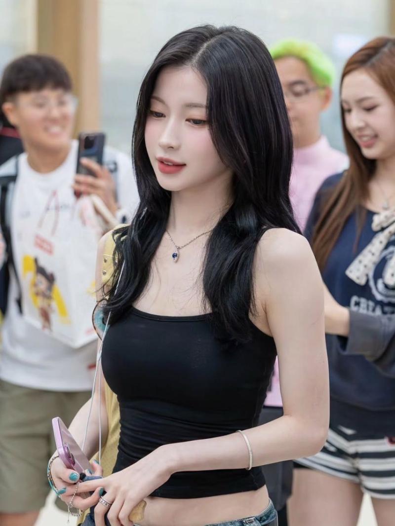 BABYMONSTER (베이비몬스터) 아사