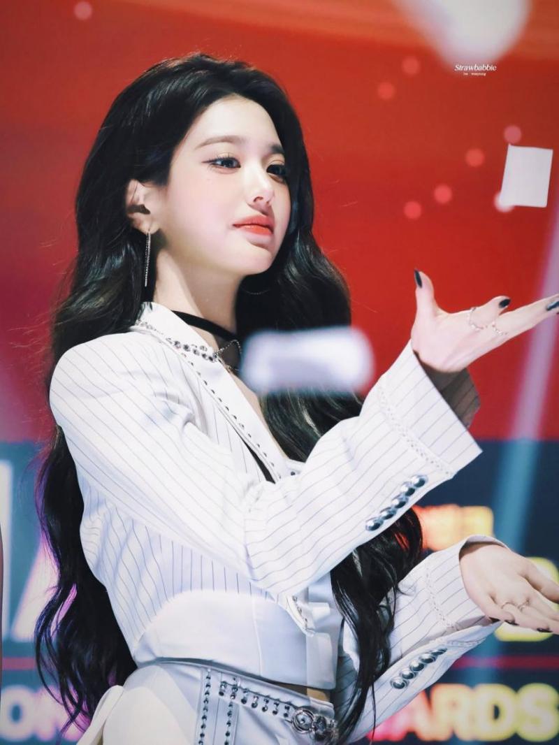 IVE (아이브) 장원영