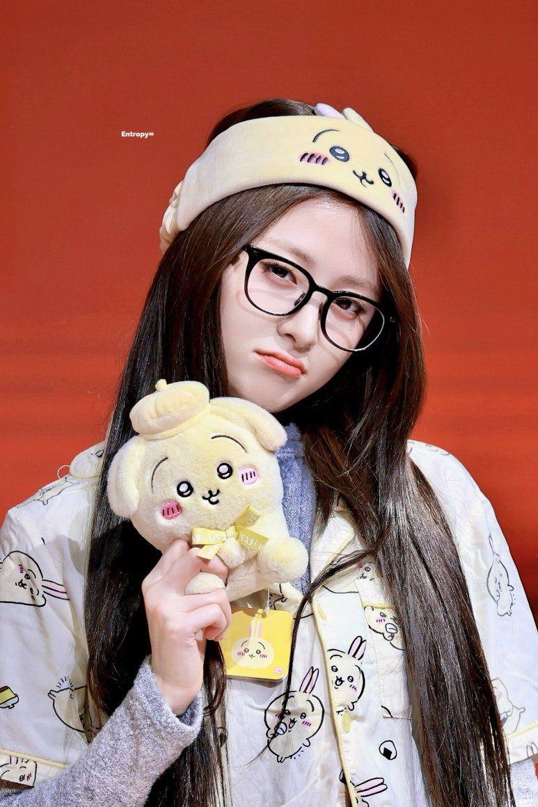 르세라핌 허윤진