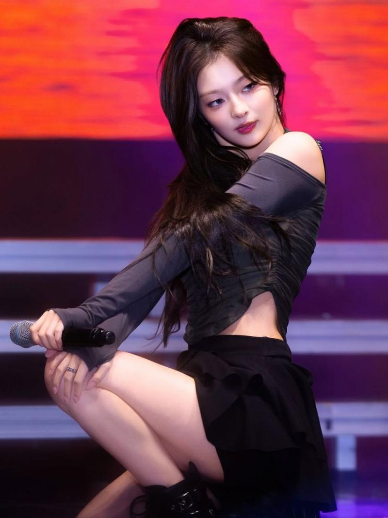 프로미스나인 (fromis_9) 이나경