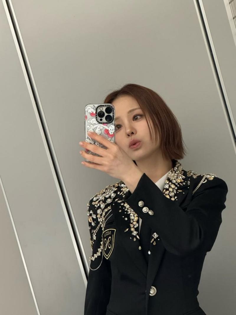 니쥬 (NiziU) 마코