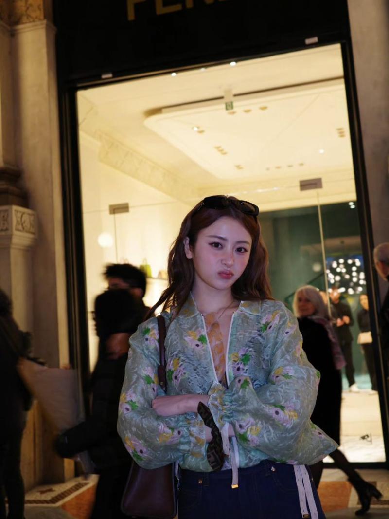 르세라핌 허윤진