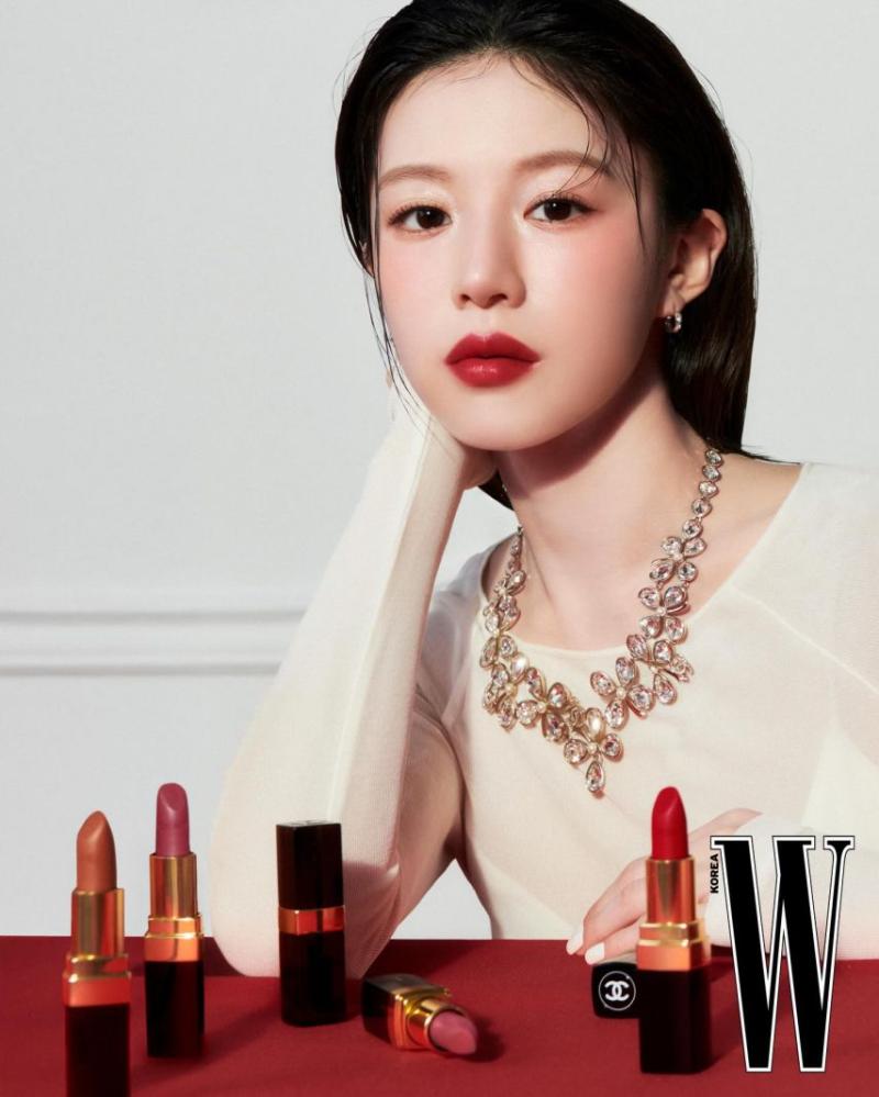 고윤정 WKorea/ 인별 마리떼