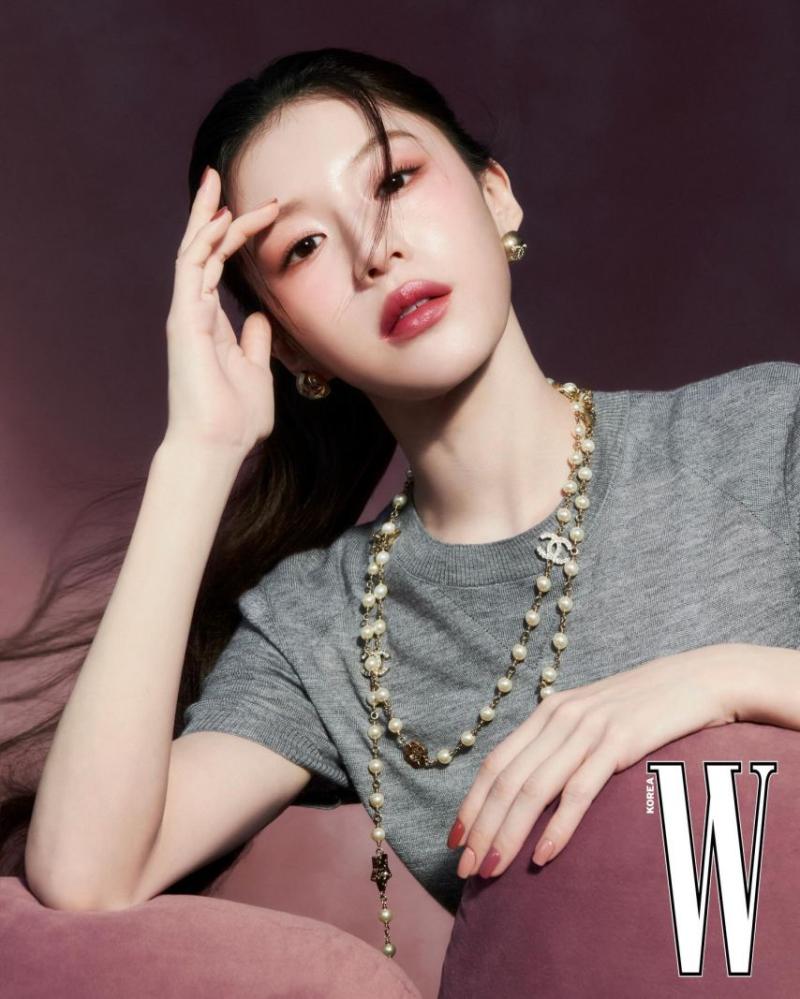 고윤정 WKorea/ 인별 마리떼