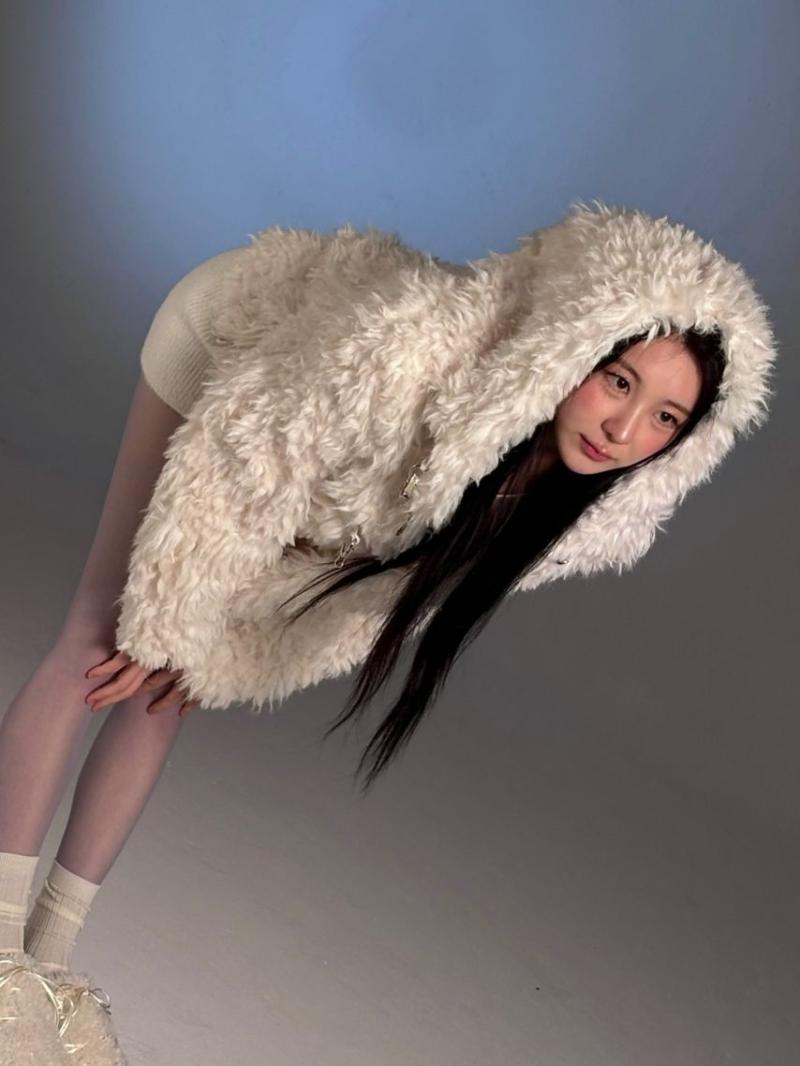 이채연