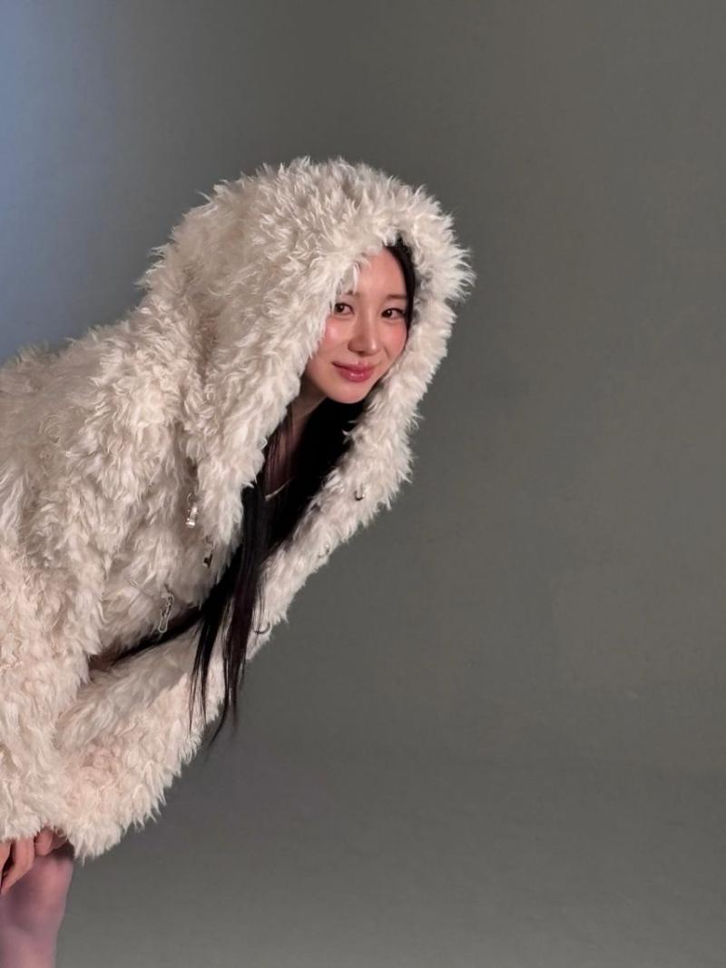 이채연