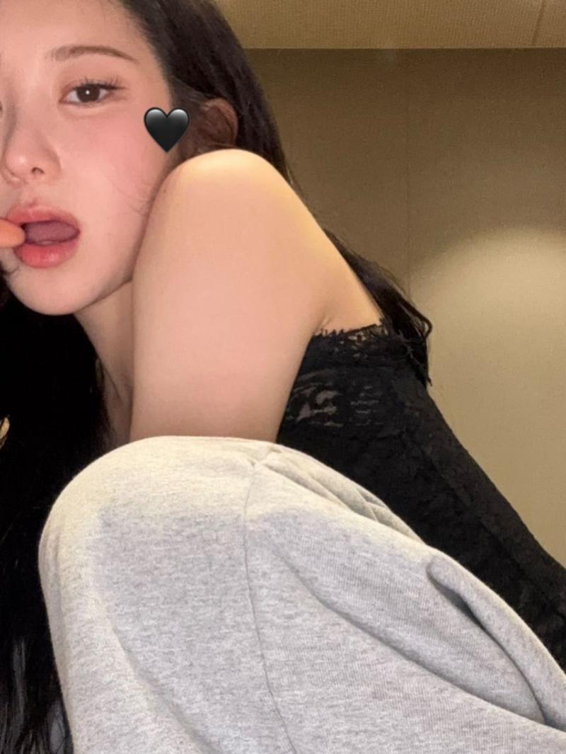 이채연