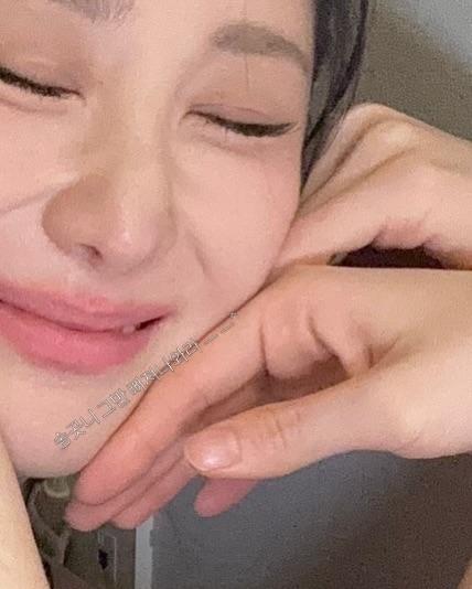 이채연