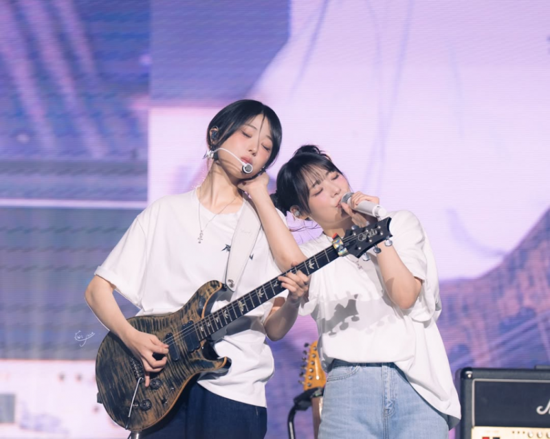 QWER 히나