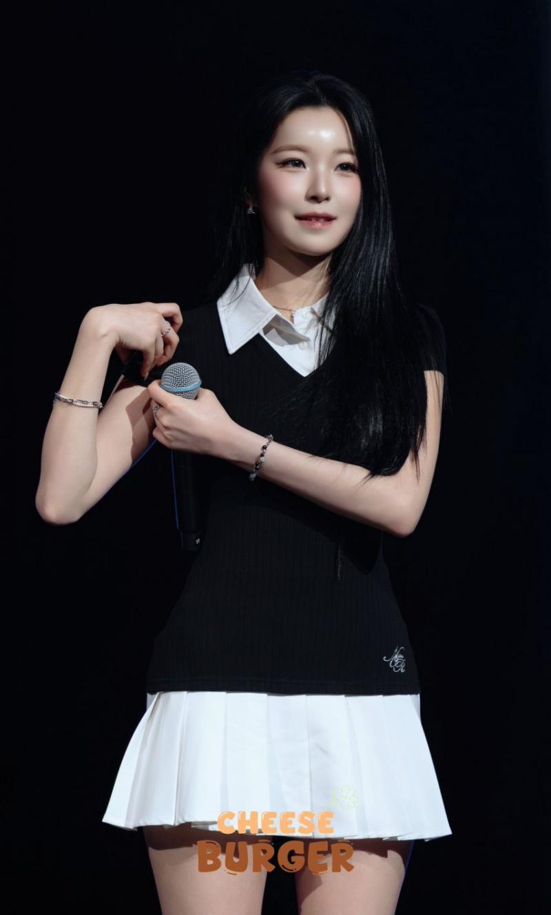 프로미스나인 백지헌