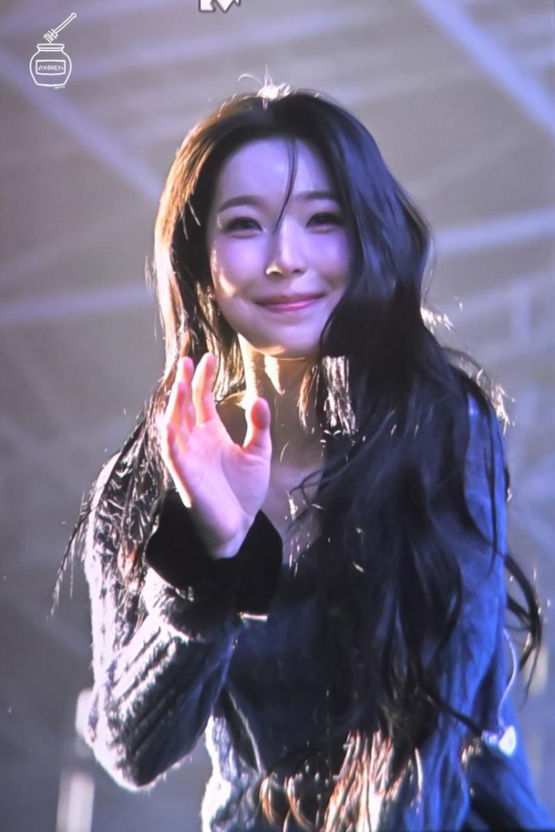 프로미스나인 백지헌