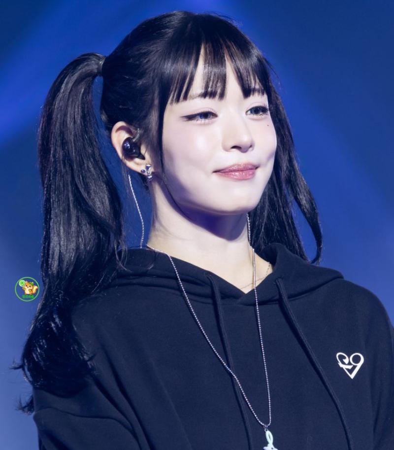 프로미스나인 이채영