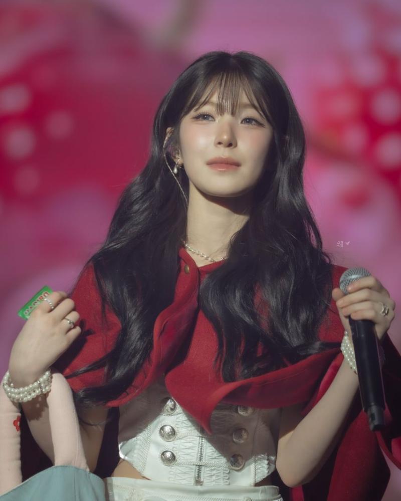 프로미스나인 백지헌