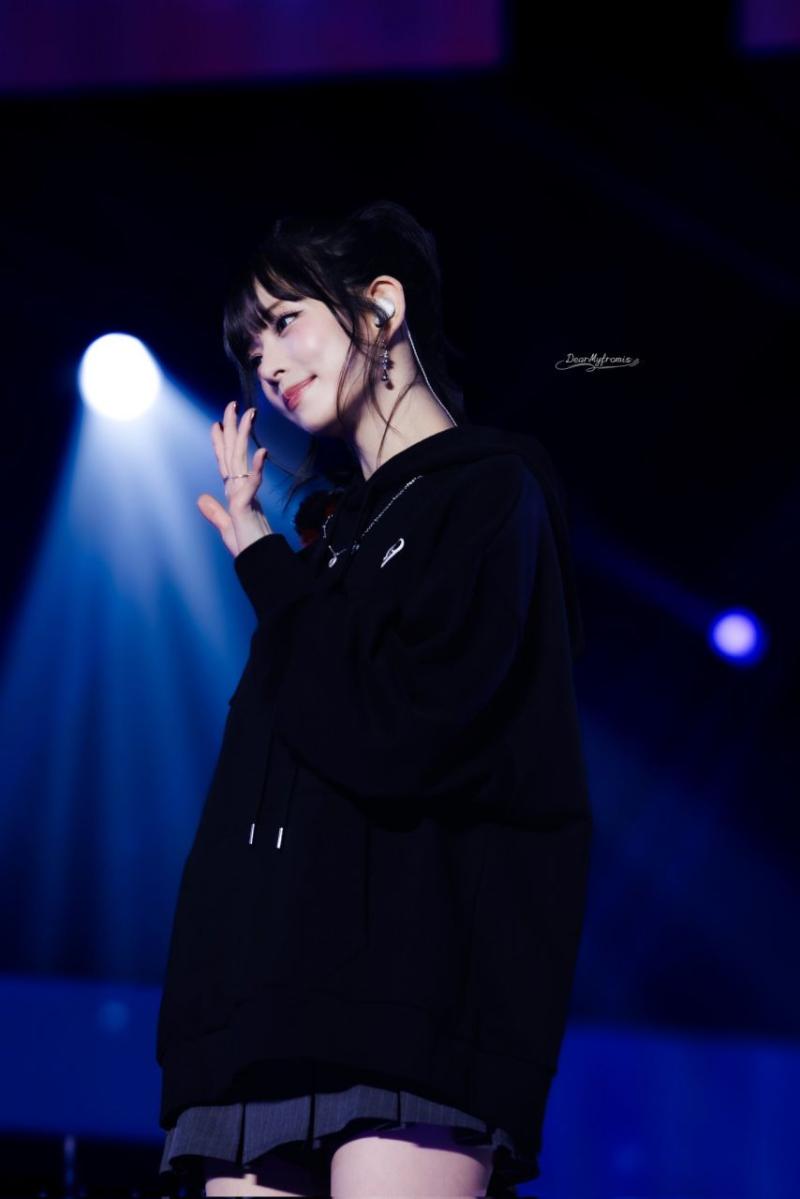 프로미스나인 이채영
