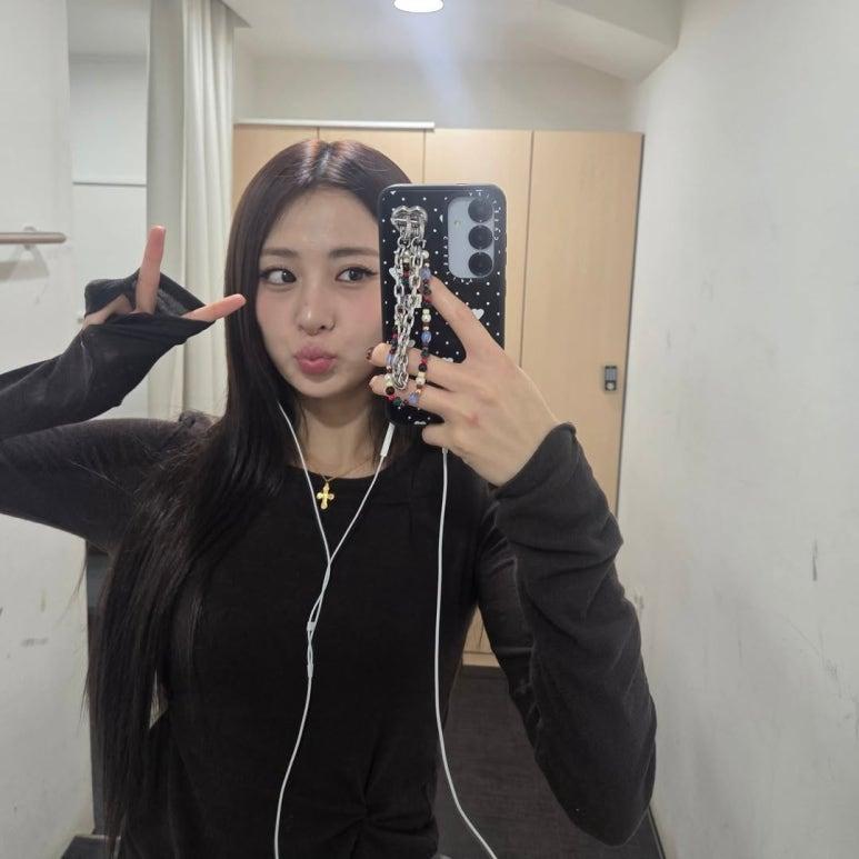 르세라핌 허윤진