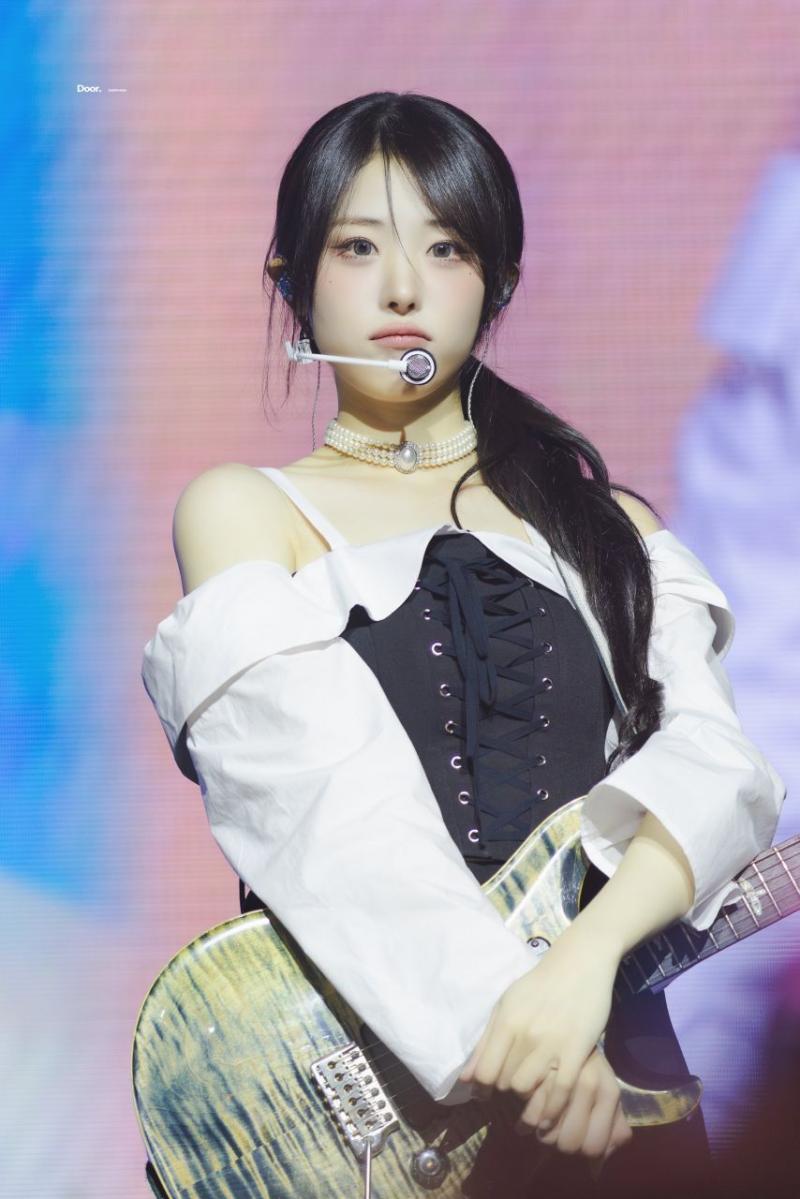 QWER 히나