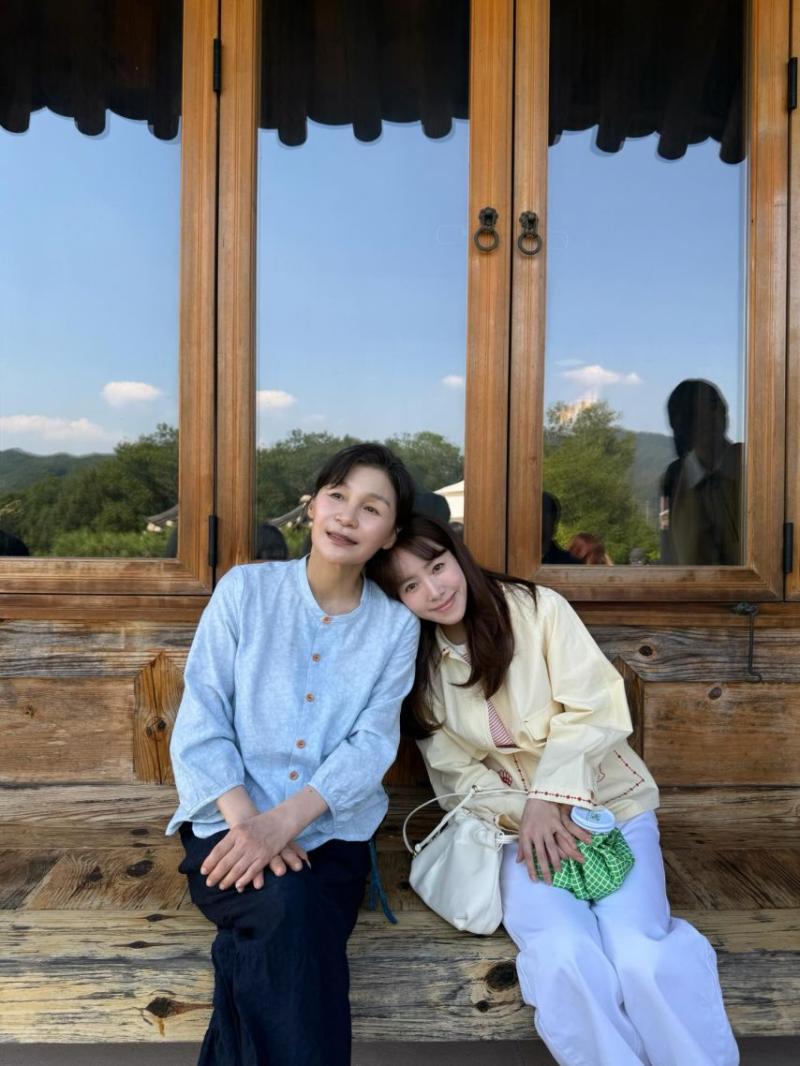 한지민 박성훈 이기택 등 미혼남녀의효율적만남/ 한지민 인별