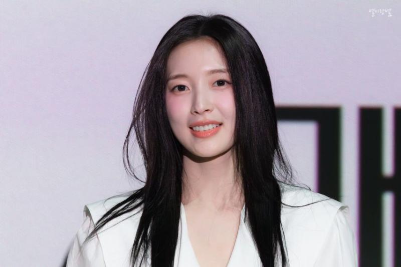 260307 매드댄스오피스 무대인사 아린