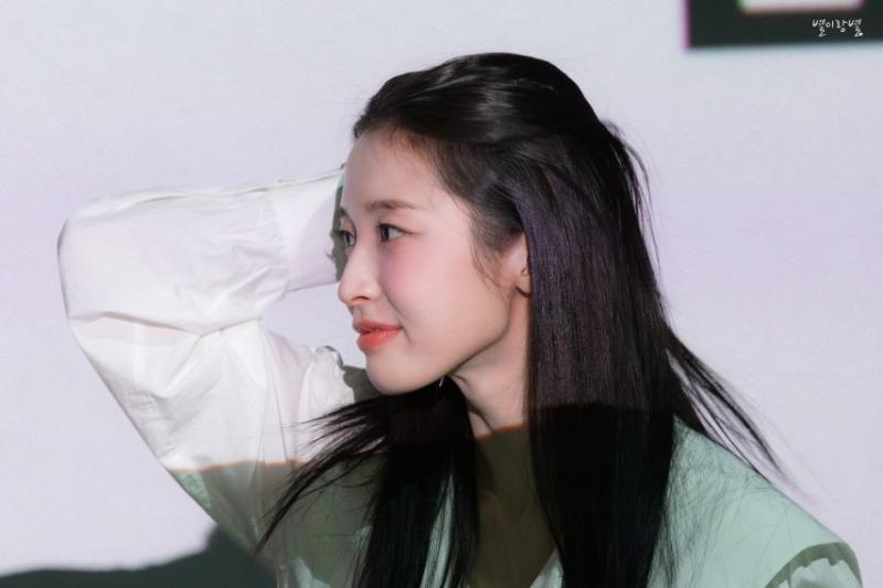 260307 매드댄스오피스 무대인사 아린