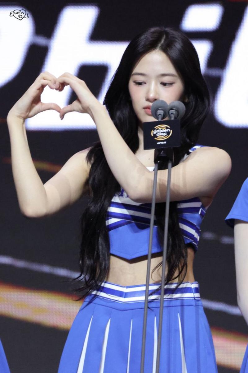 아이브 안유진