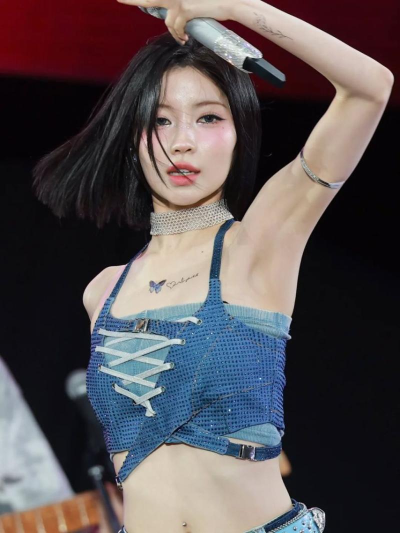BABYMONSTER (베이비몬스터) 아사