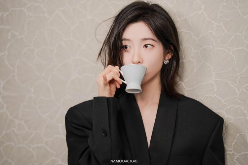 박지현 엘르x페라가모 화보 비하인드