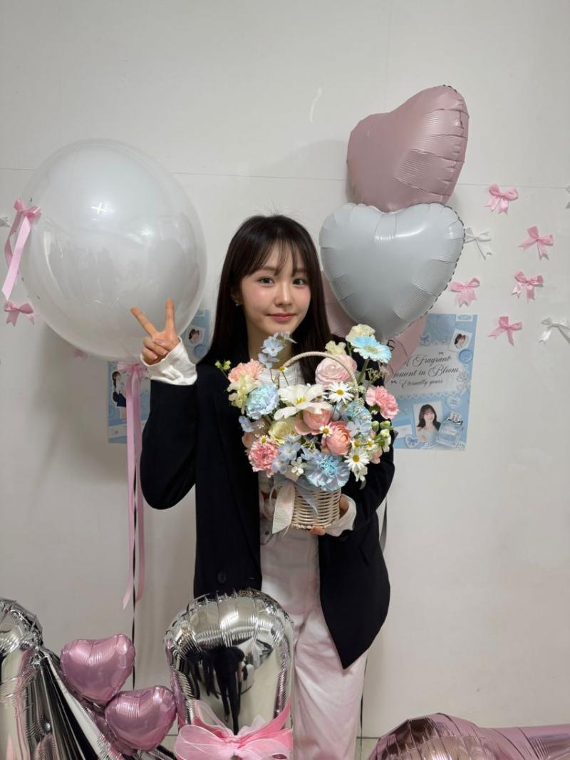 나나 WOOAH우아 릴스 등 010309 생일 | 우연 소라 루시 민서