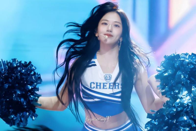 아이브 안유진