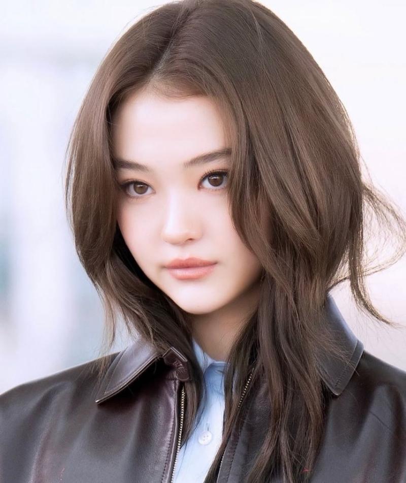 MEOVV (미야오) 엘라